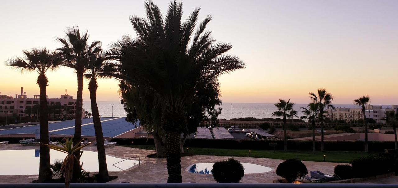 King'S Palace - Spacious 2 Bed, 2 Bath With Sea And Pool Views パ フォス エクステリア 写真