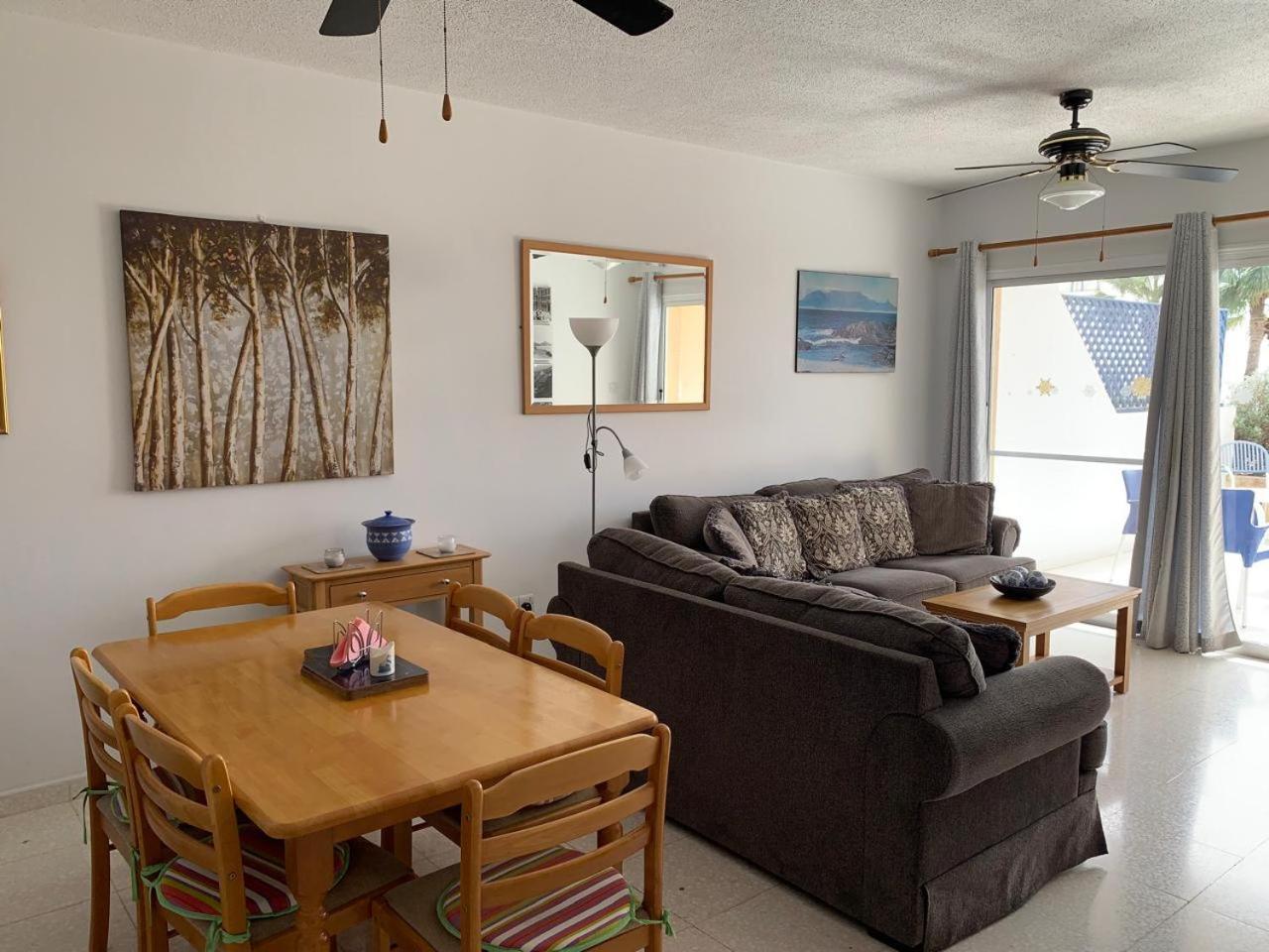 King'S Palace - Spacious 2 Bed, 2 Bath With Sea And Pool Views パ フォス エクステリア 写真