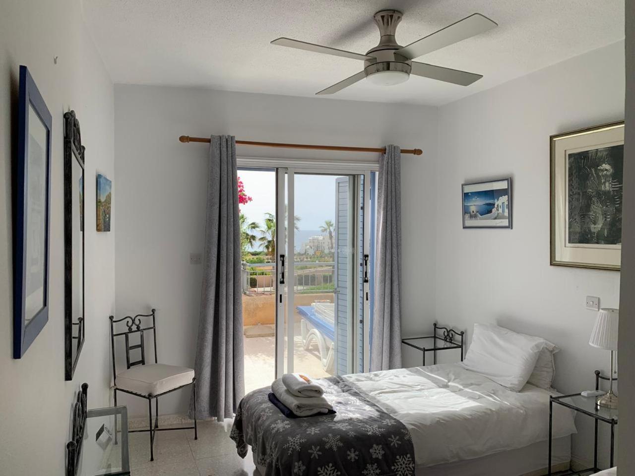 King'S Palace - Spacious 2 Bed, 2 Bath With Sea And Pool Views パ フォス エクステリア 写真