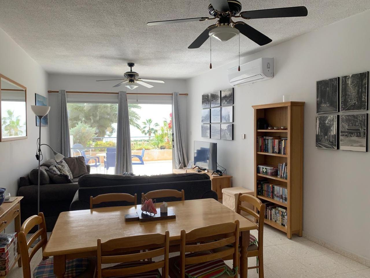 King'S Palace - Spacious 2 Bed, 2 Bath With Sea And Pool Views パ フォス エクステリア 写真